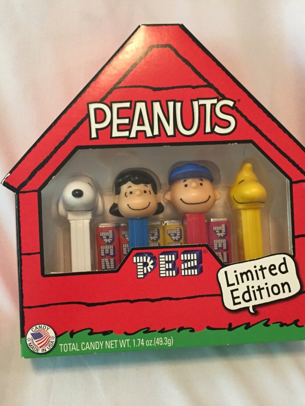 Peanuts PEZ Candy Limited Edition Gift Set Snoopy Charlie Brown Lucy Linus VTG